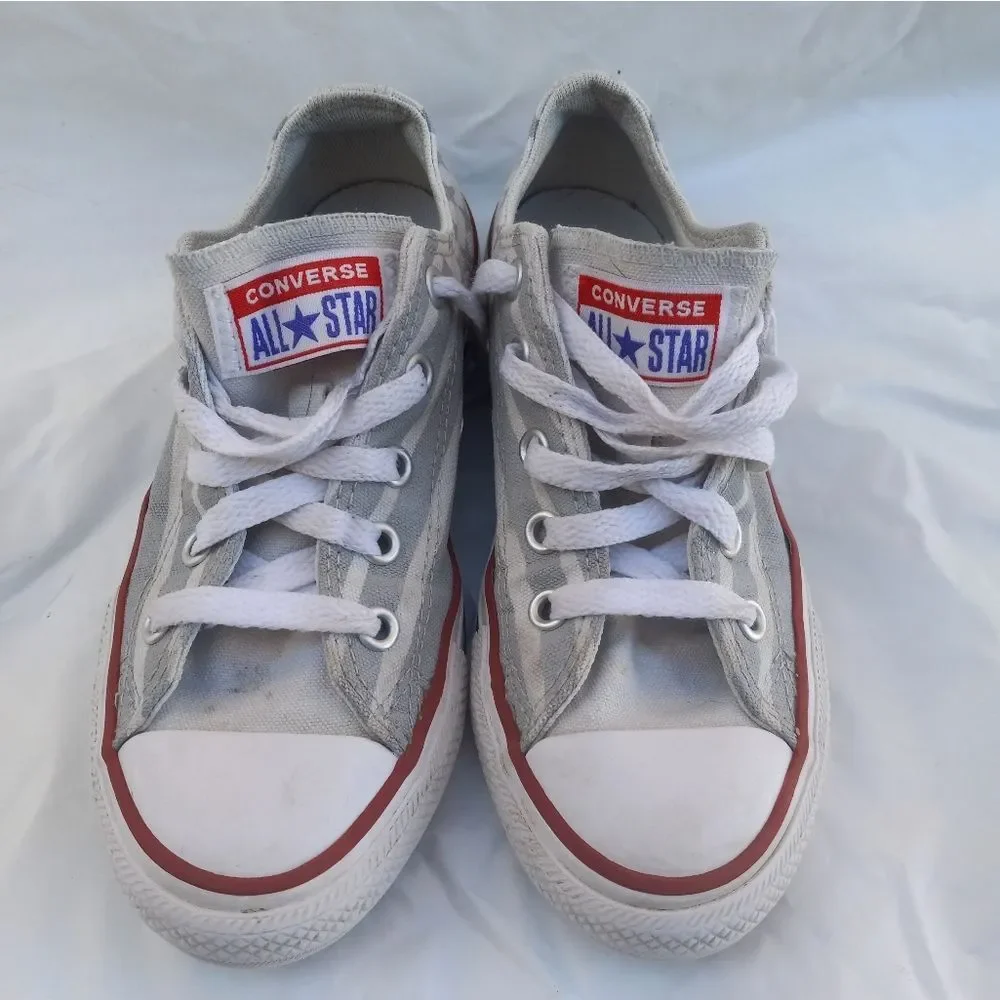 Converse Kids size 13 Chuck Taylor American Flag Stars Stripes